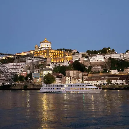 Charming * Porto